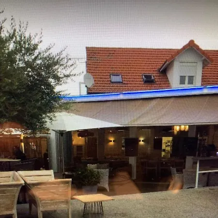 La Landaise 펜션 *